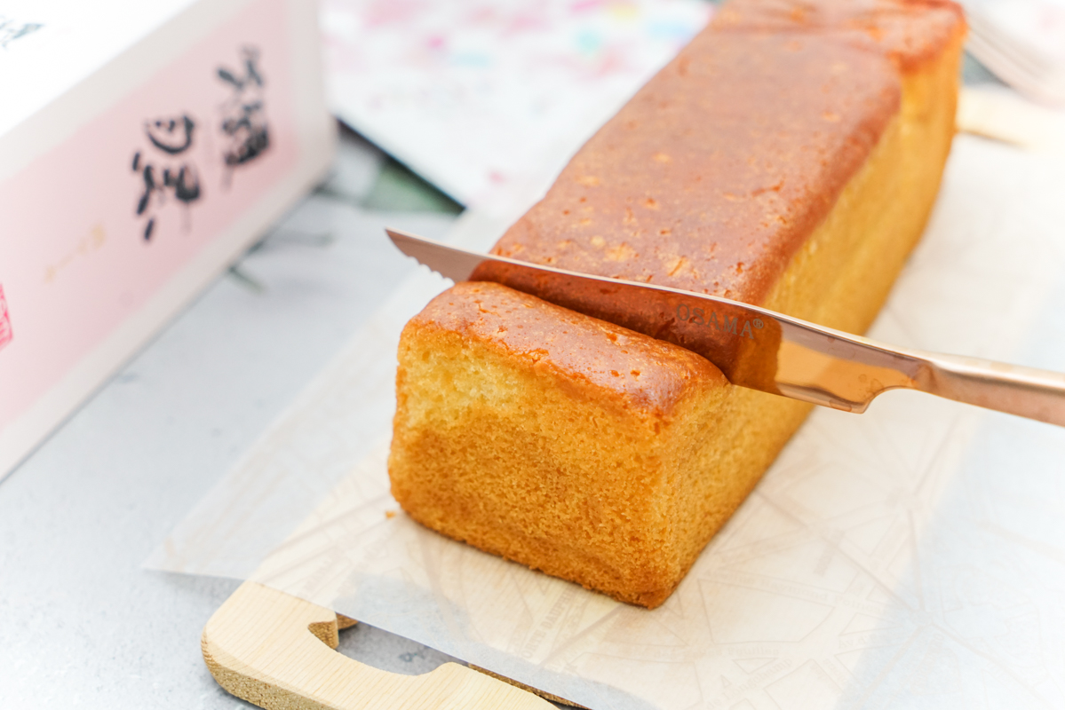 日本境內限定 甜點｜專屬大人的下午茶、就像喝濃縮高級酒香的蛋糕『獺祭清酒蛋糕』 @梅格(Angelababy)享樂日記