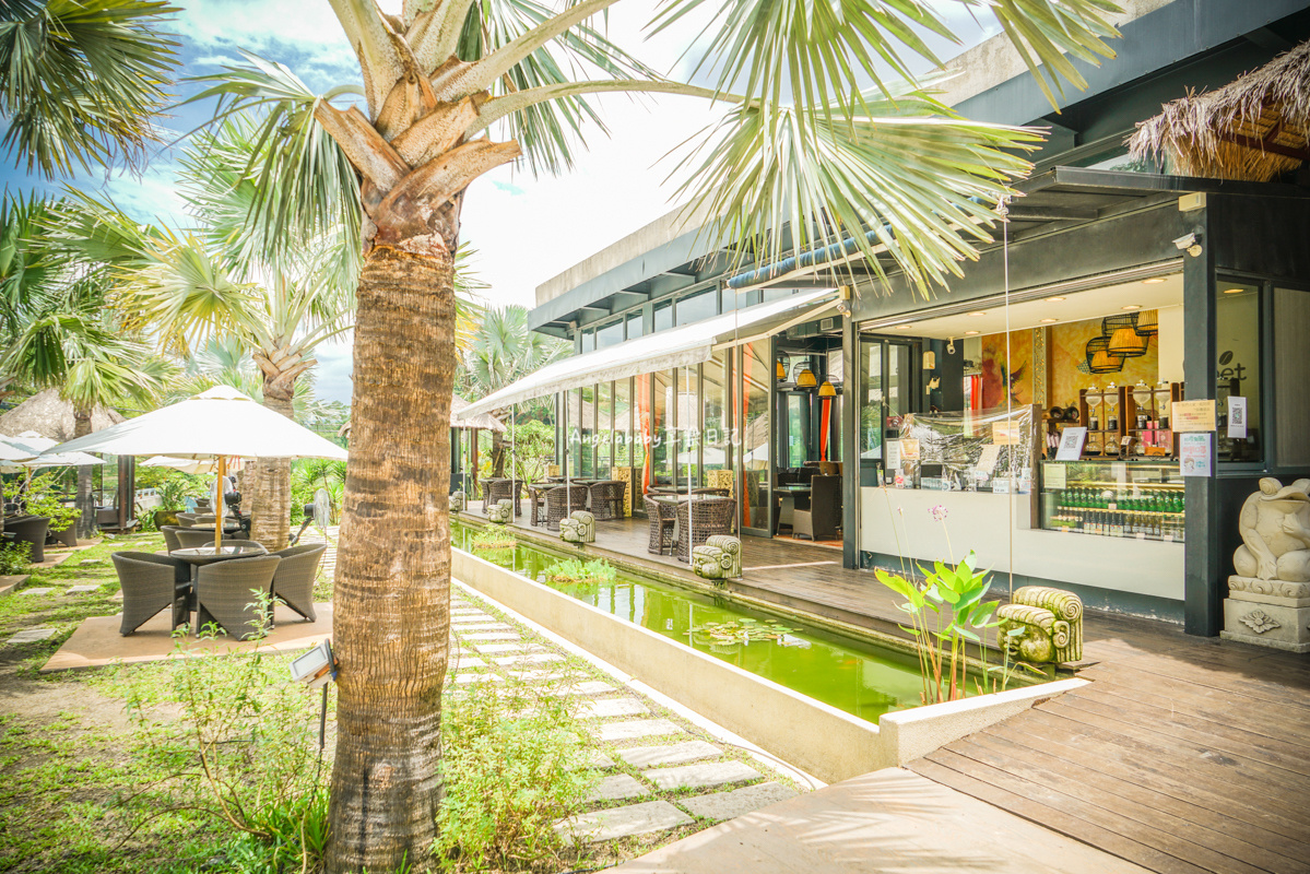 新竹景觀咖啡｜峇里島風情度假約會推薦、網美拍照打卡熱點『竹東莫內咖啡』 @梅格(Angelababy)享樂日記