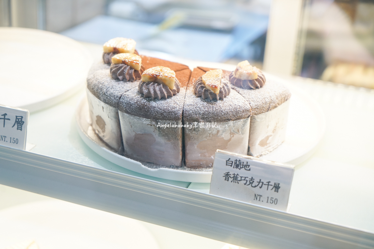 號稱新竹第一千層蛋糕｜媲美日本HARBS蛋糕的水果千層蛋糕、超人氣排隊千層『Casa Cafe&#8217; 卡薩咖啡』新竹下午茶推薦 @梅格(Angelababy)享樂日記