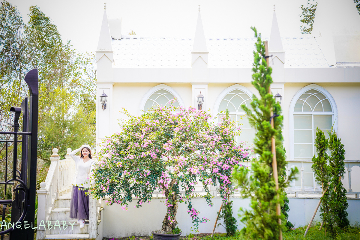 苗栗景點｜偽出國歐洲古堡、巴洛克教堂拍到翻的婚紗攝影基地、預約制『愛麗絲的天空攝影基地』 @梅格(Angelababy)享樂日記