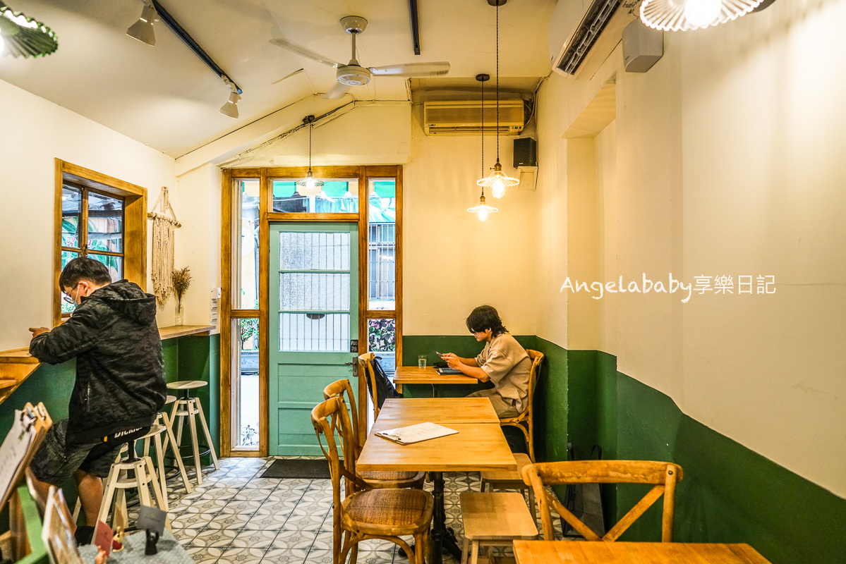 板橋美食｜復古老宅風的複合式咖啡簡餐『溫柔』菜單、外帶優惠 @梅格(Angelababy)享樂日記