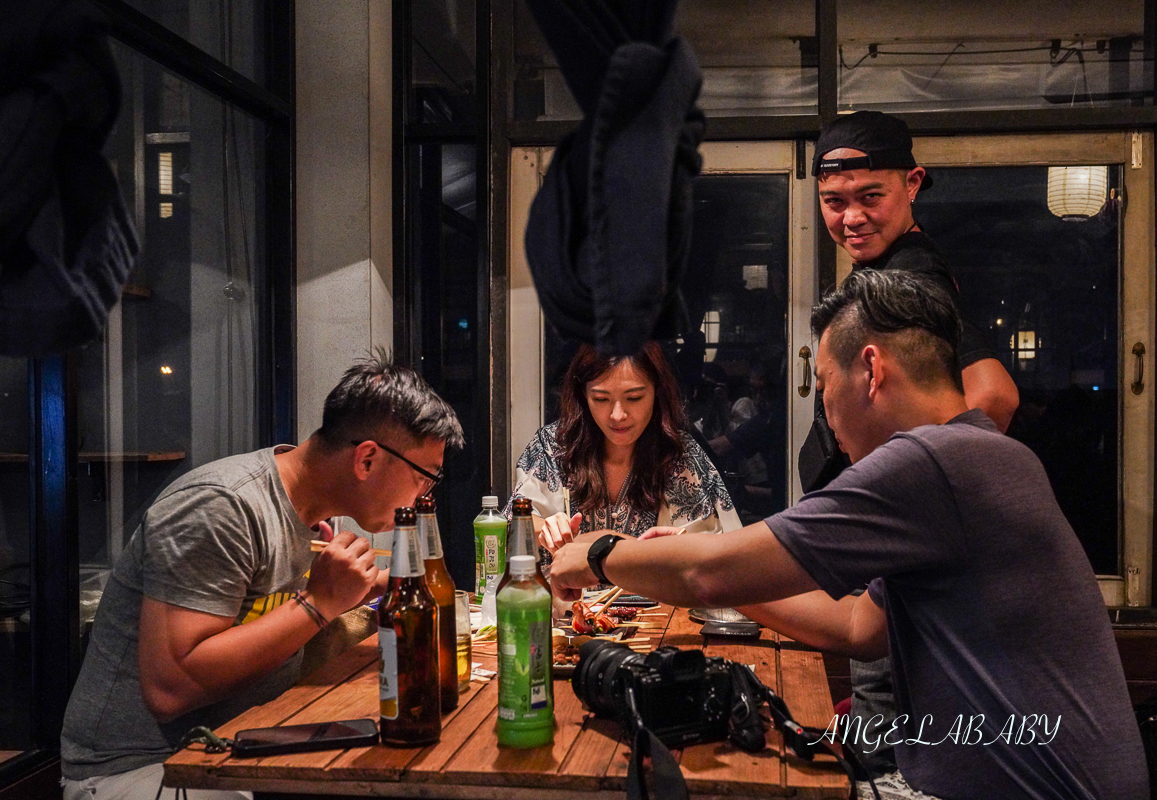 清邁美食、日式居酒屋｜氣氛最好頂樓景觀酒吧『HIDELAND.cnx』 @梅格(Angelababy)享樂日記