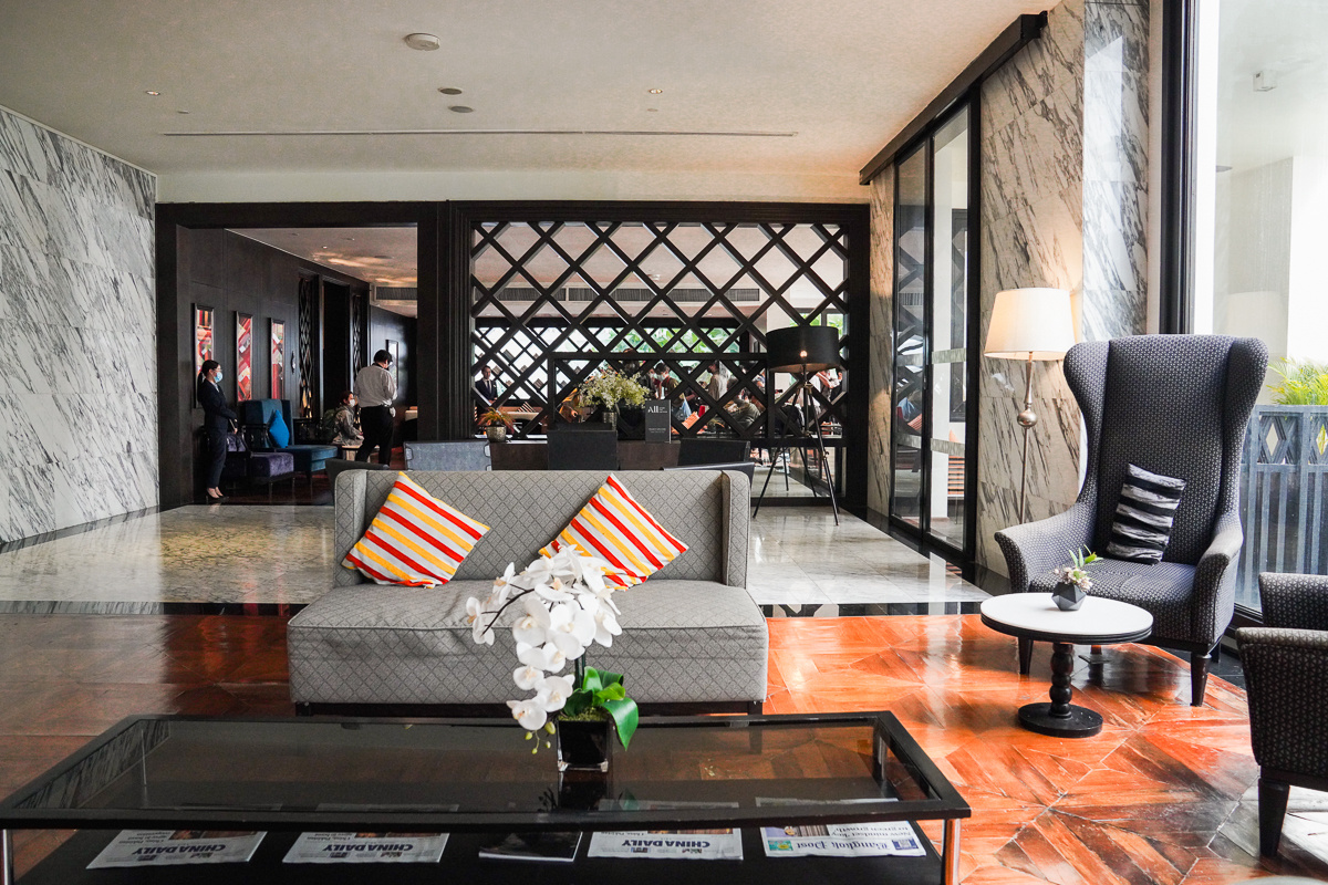泰國曼谷度假風超值酒店『Mövenpick Hotel Sukhumvit 15 Bangkok 』緊鄰捷運5分鐘、免費嘟嘟車接駁服務 @梅格(Angelababy)享樂日記