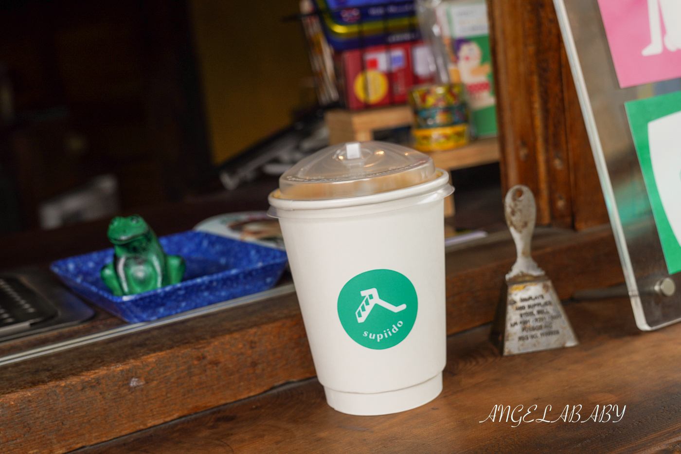 嘉義日式咖啡『Supiidoスピード』外帶微型咖啡店、嘉義打卡美食 @梅格(Angelababy)享樂日記