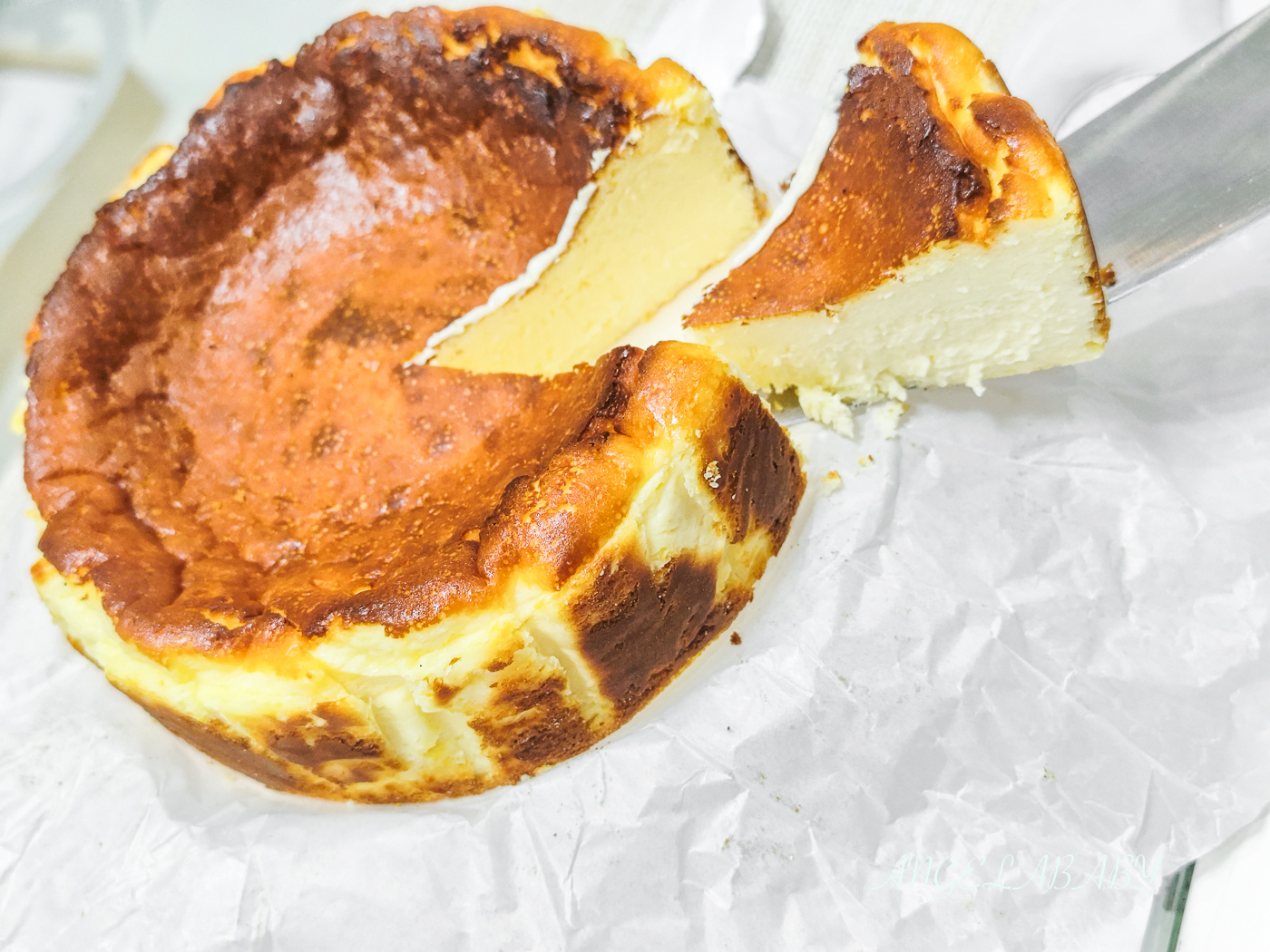 台南甜點｜最強半熟巴斯克乳酪『Mi Cazuela 移動的鍋子』 @梅格(Angelababy)享樂日記