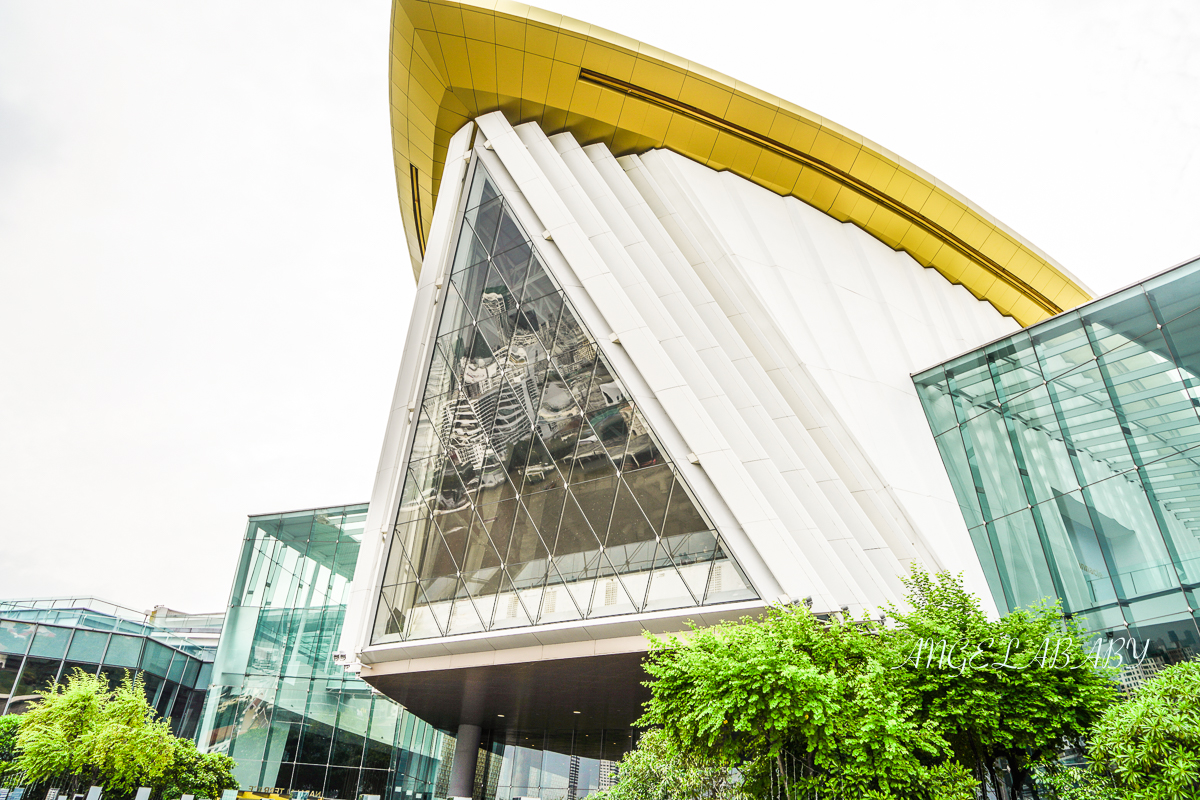 泰國曼谷最大、最奢華的玻璃屋星巴克在ICONSIAM暹羅天地美食七樓 @梅格(Angelababy)享樂日記