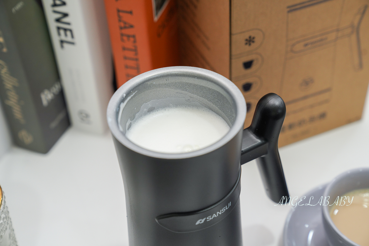 SANSUI山水『冷熱兩用分離式電動奶泡機』在家熱牛奶、冷熱奶泡、打發奶蓋、咖啡拉花，一鍵式操作超簡單 @梅格(Angelababy)享樂日記