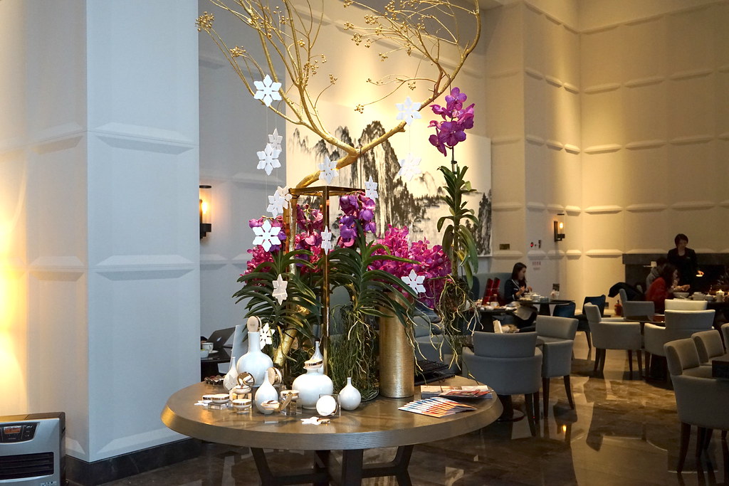 台北萬豪酒店Lobby Lounge與韓國彩妝保養品牌「雪花秀」 聯手打造「可以吃的」化妝品 @梅格(Angelababy)享樂日記