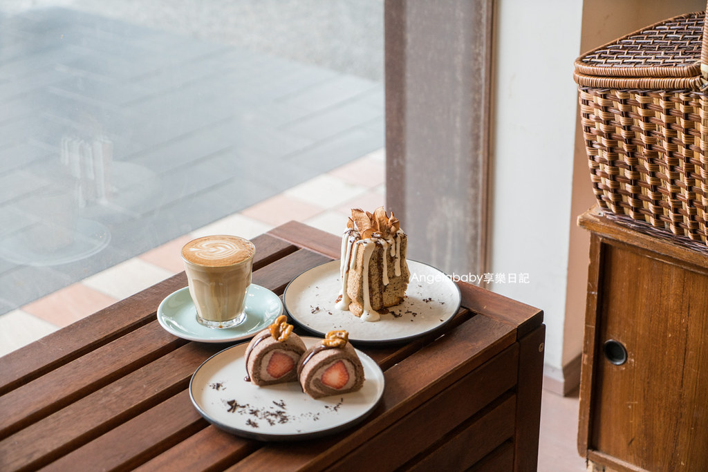 民權西路站好咖啡｜Terra Coffee 德樂咖啡 隱身在現代紛擾城市裡的小寧靜、超優秀草莓蛋糕捲 @梅格(Angelababy)享樂日記