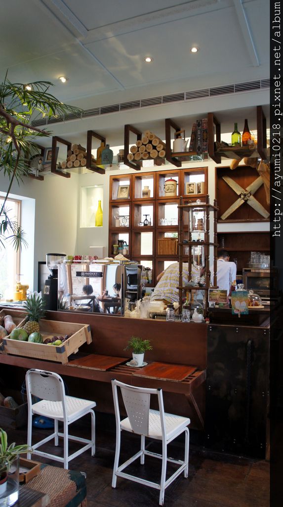 【台中】Buka cafe 這一隻熊&#8230;不只是咖啡店更是一個童話世界!! @梅格(Angelababy)享樂日記