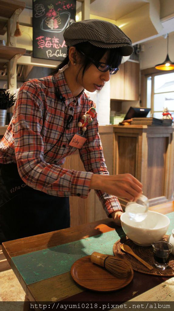 來自日本東京的 UZNA OMOM 杏桃鬆餅屋*東區創始店*..美味經的起時間考驗 @梅格(Angelababy)享樂日記