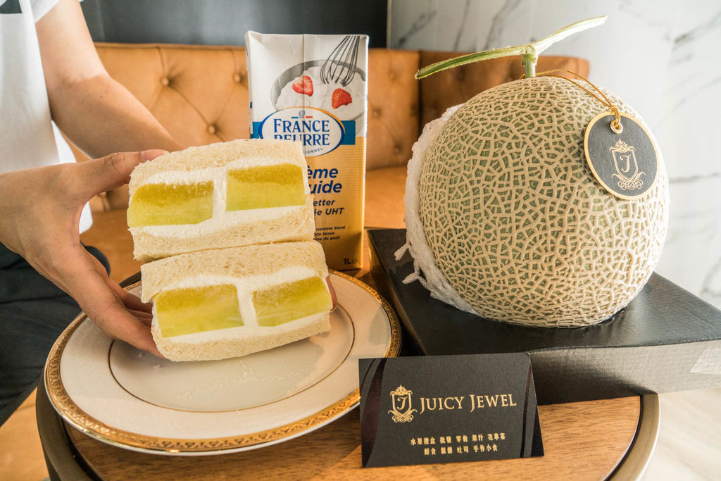 Juicy Jewel 就是這精品水果 台北最強的頂級水果下午茶饗宴、水果吐司、綜合水果鬆餅、現榨果汁、頂級水果、水果禮盒、板橋午茶推薦 @梅格(Angelababy)享樂日記