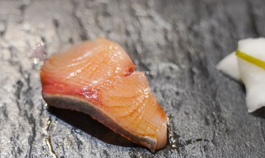 新莊第一無菜單日本料理『觀醬手 · 寿司』Google分數高達4.7顆星當之無愧、平價日本漁獲無菜單料理推薦 @梅格(Angelababy)享樂日記